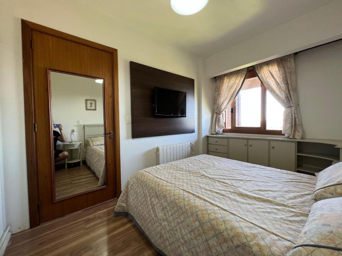 Mrg - Linda Vista 1D 200 Mts Avenida Borges De Medeiros Apartment Gramado Ngoại thất bức ảnh