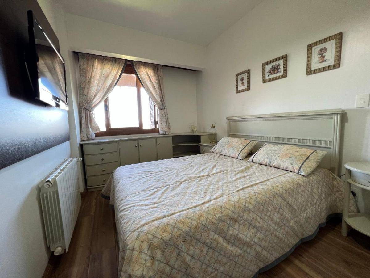 Mrg - Linda Vista 1D 200 Mts Avenida Borges De Medeiros Apartment Gramado Ngoại thất bức ảnh